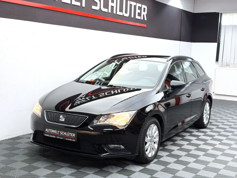 SEAT Leon ST 1.6 TDI Ecomotive Style*Navi*PDC*SHZ*