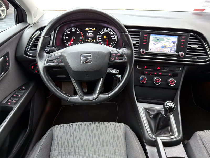 SEAT Leon ST 1.6 TDI Ecomotive Style*Navi*PDC*SHZ* — photo 8