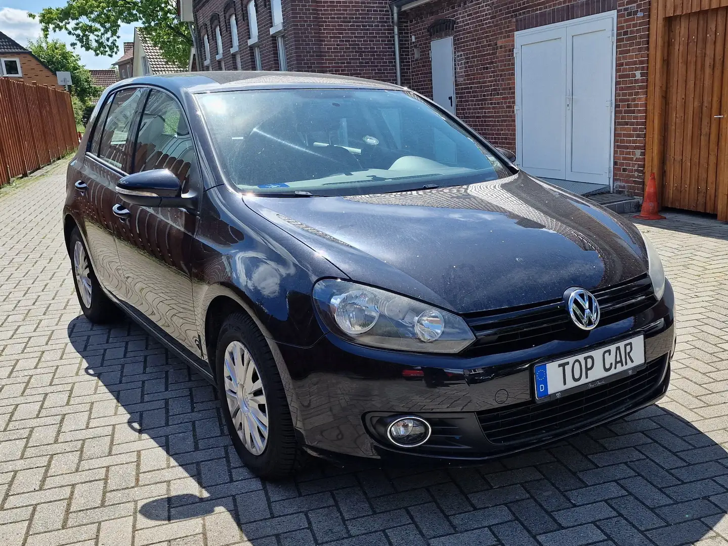 Volkswagen Golf VI Trendline 1Hand Tüv Neu Schwarz - 2
