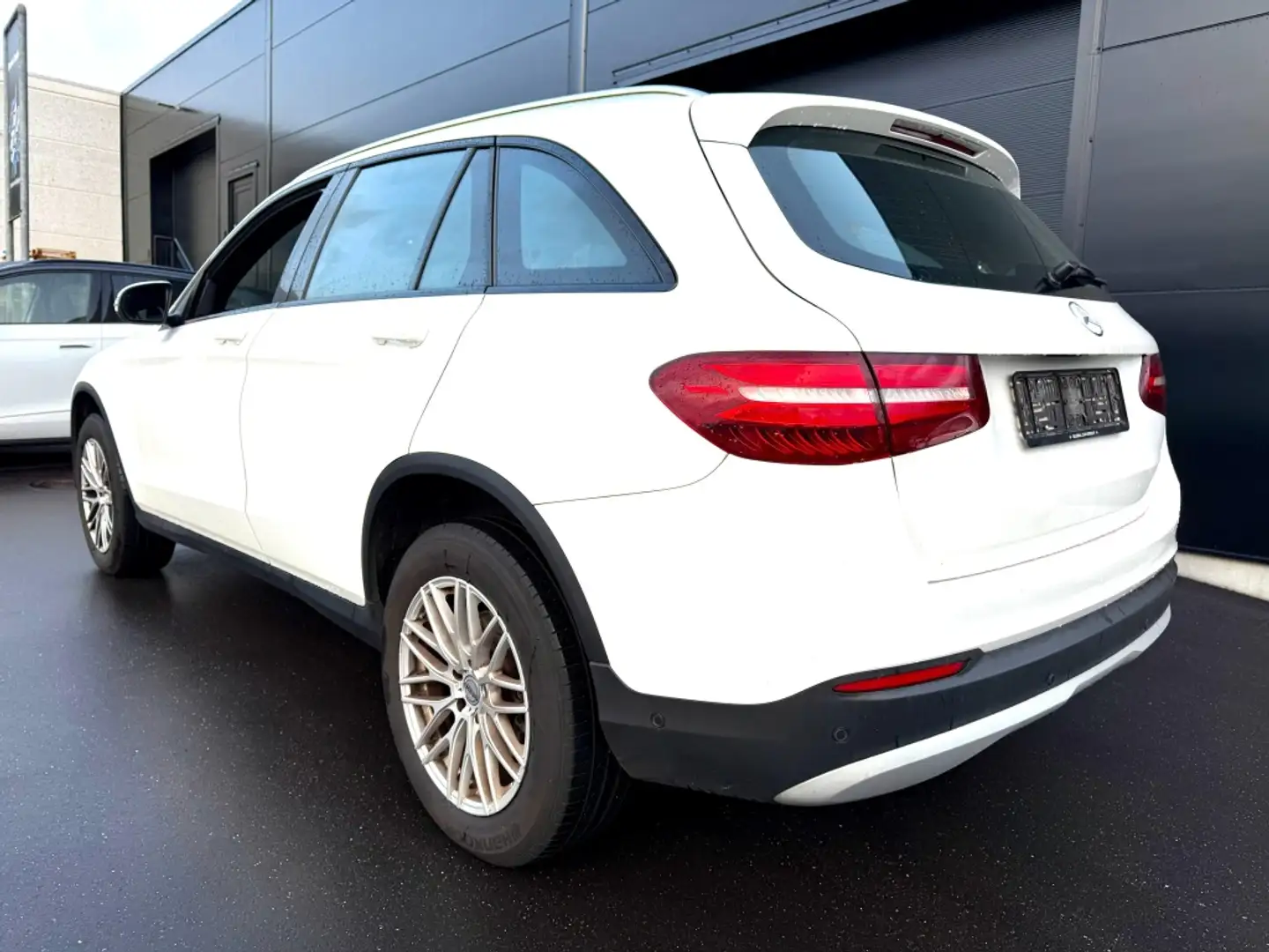 Mercedes-Benz GLC 220 220d 4Matic Aut. Blanc - 2