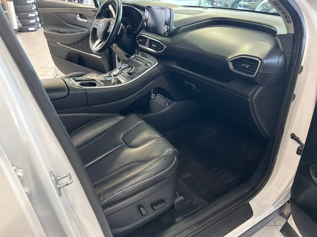 Hyundai SANTA FE снимка Hyundai SANTA FE