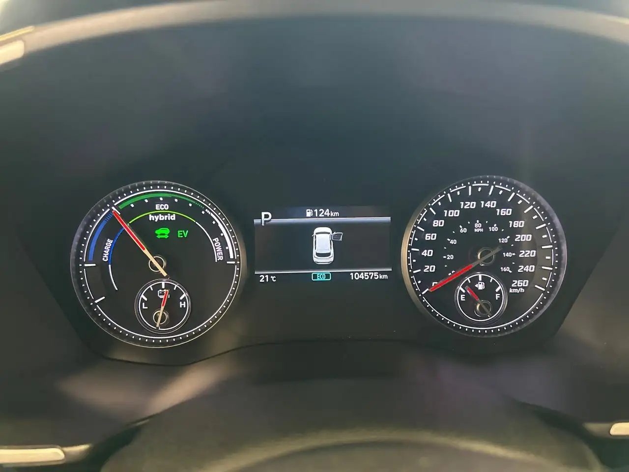 Hyundai SANTA FE снимка Hyundai SANTA FE