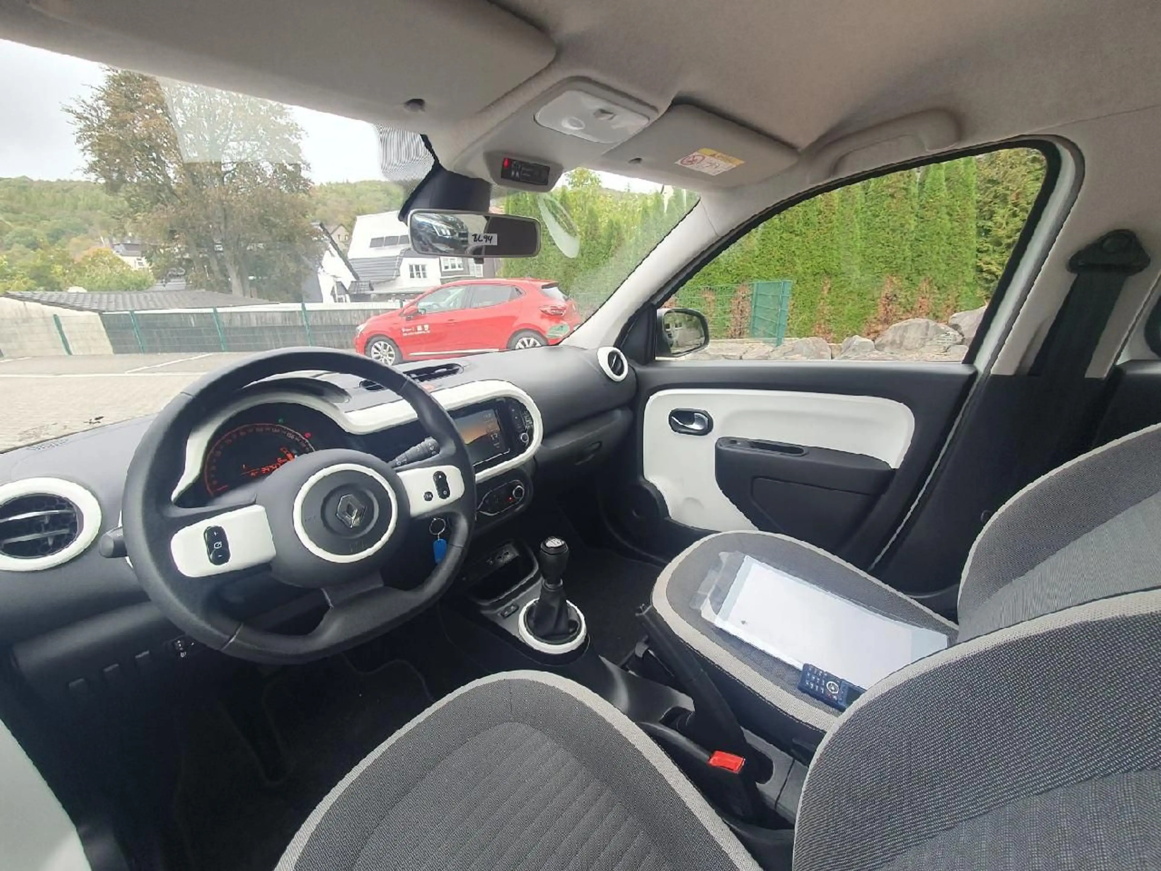 Renault Twingo Equilibre — photo 2