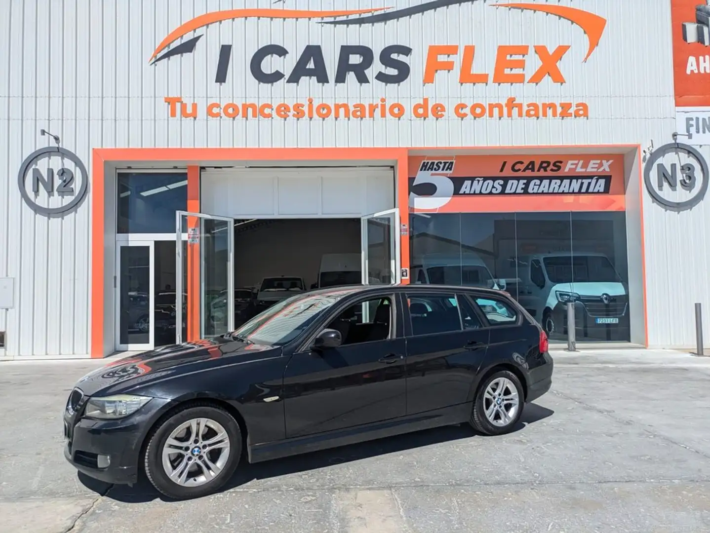 BMW Active Hybrid 3 320d xDrive Touring Noir - 1