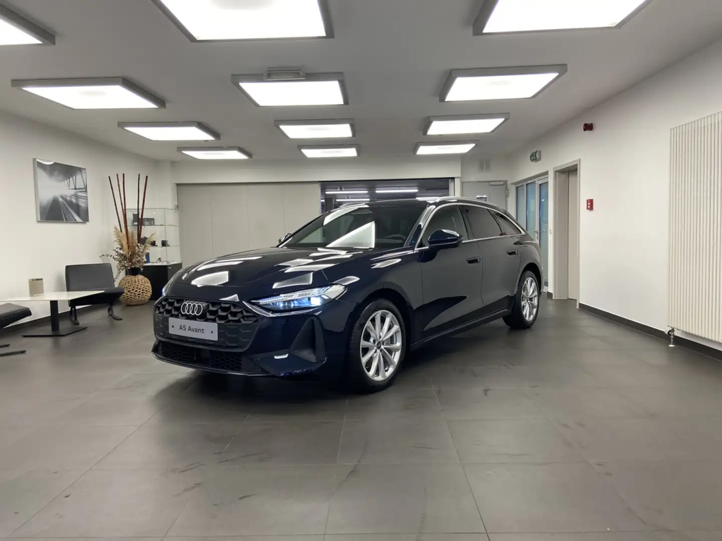 Audi A5 Avant S line TFSI 150 CV S tronic Bleu - 1