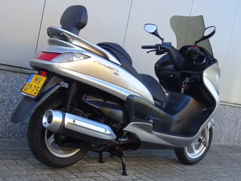 Yamaha YP 400 - foto 3