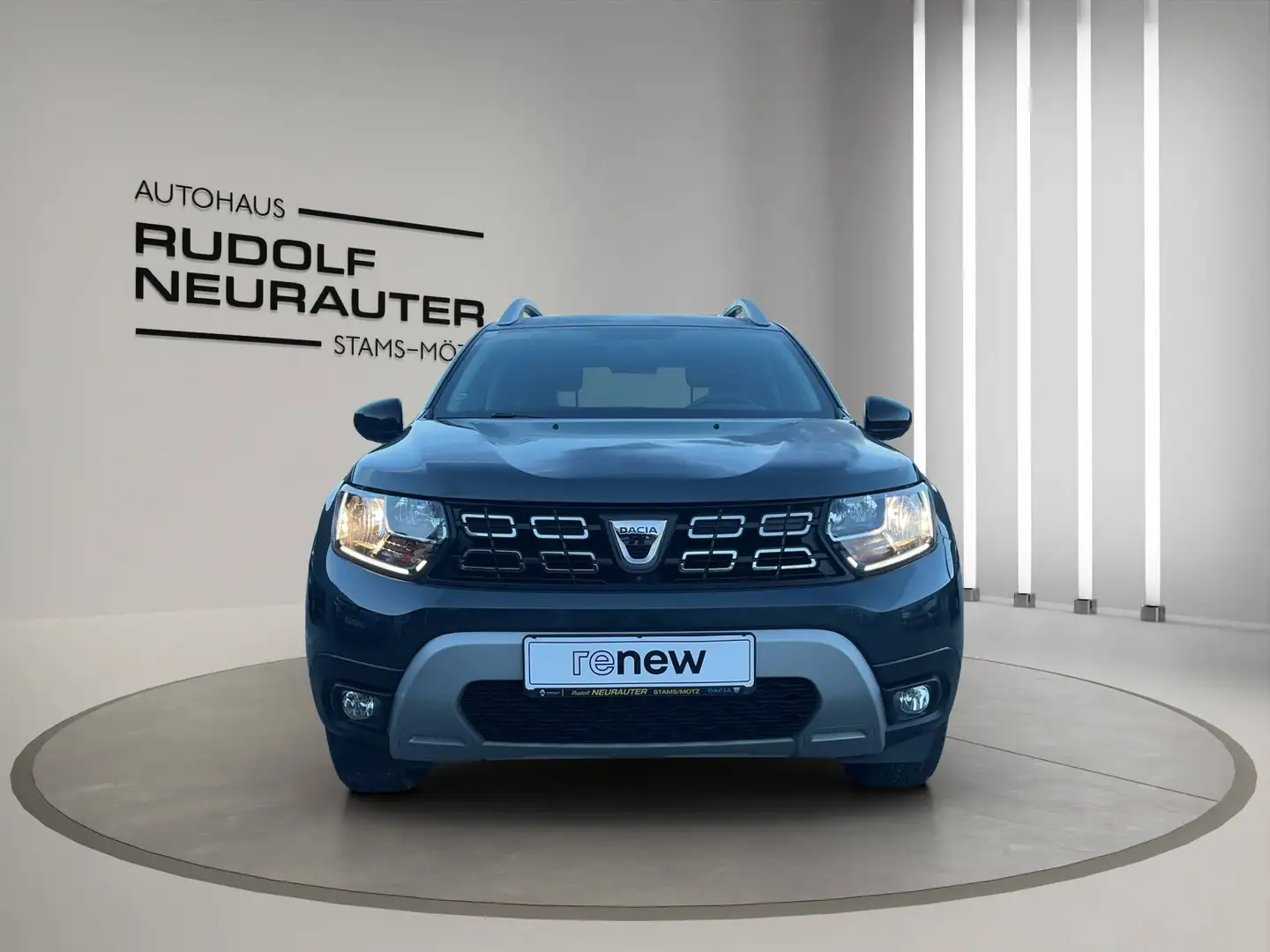 Dacia Duster Celebration 4WD Grau - 2