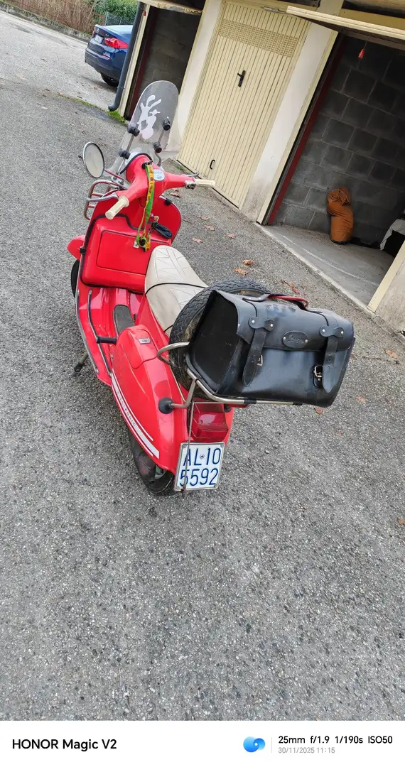 Piaggio Primavera et3 Rojo - 2