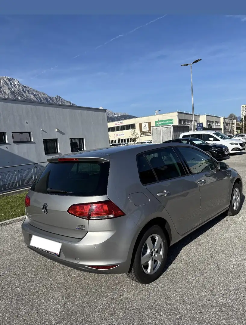 Volkswagen Golf Rabbit 1,2 BMT TSI Comfortline Grau - 2