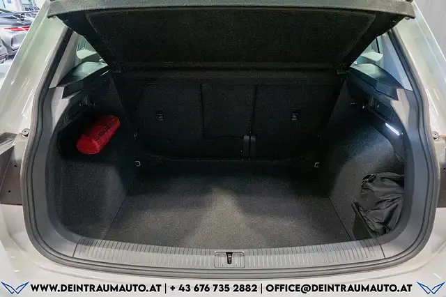 Volkswagen Tiguan view 10