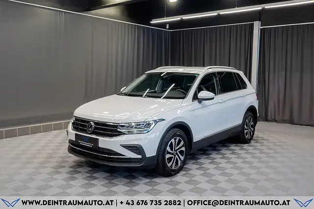 Volkswagen Tiguan main image