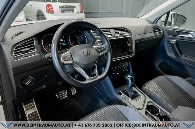 Volkswagen Tiguan view 15