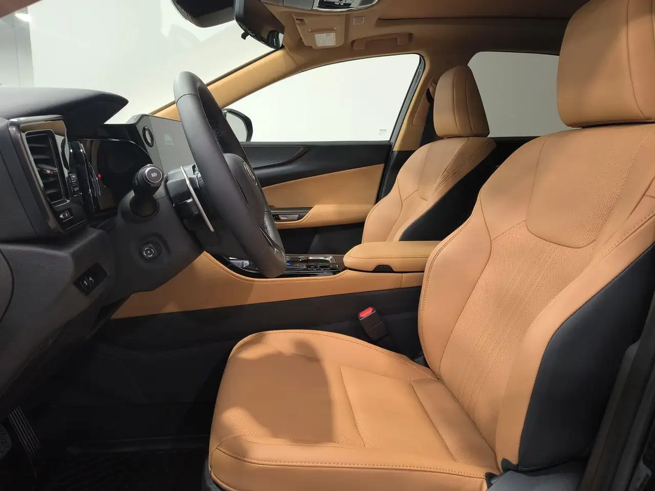 Lexus NX снимка Lexus NX