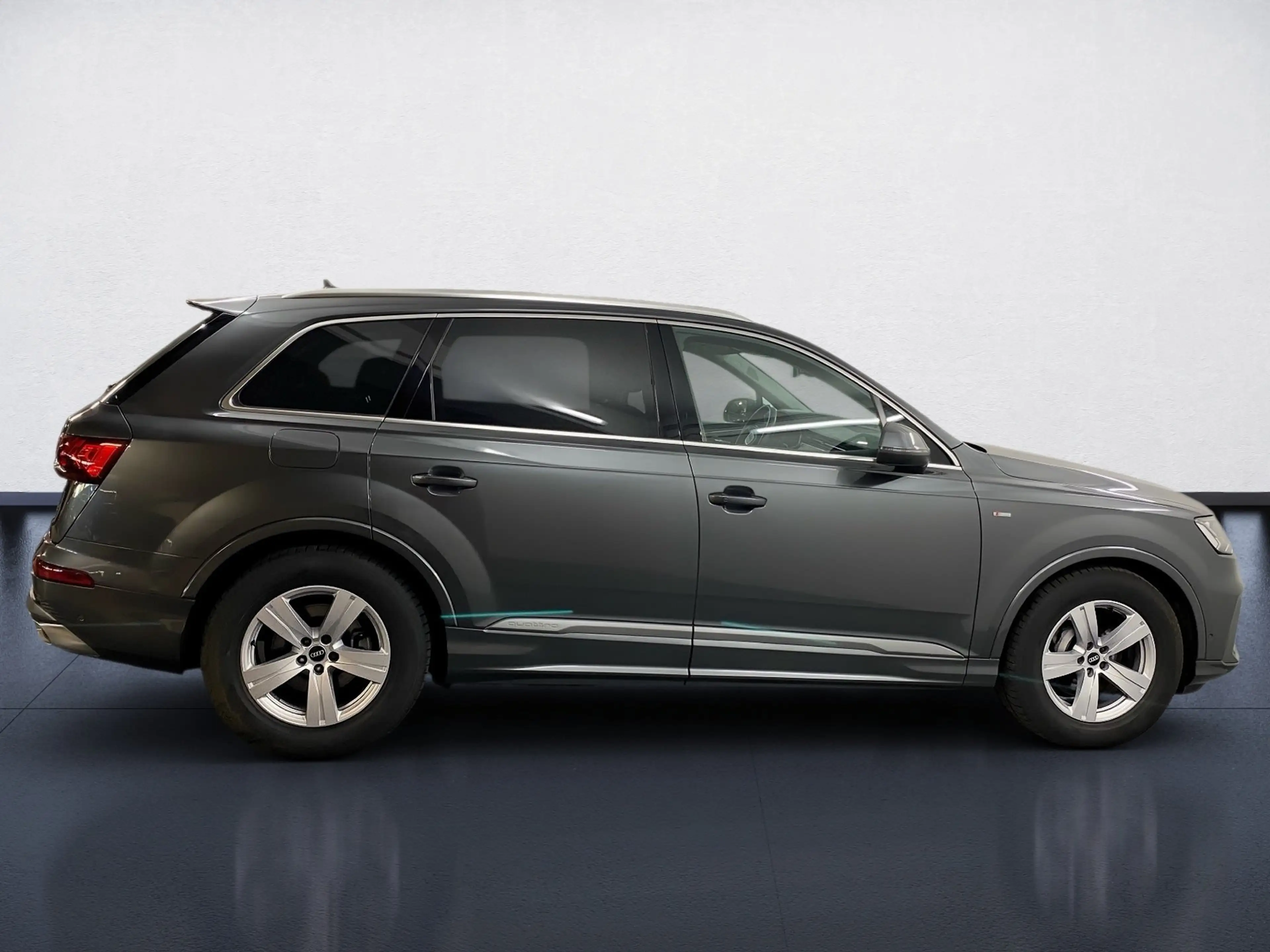 Audi Q7 50 TDI S line quattro Allradlenkung Pano Standheiz — photo 7
