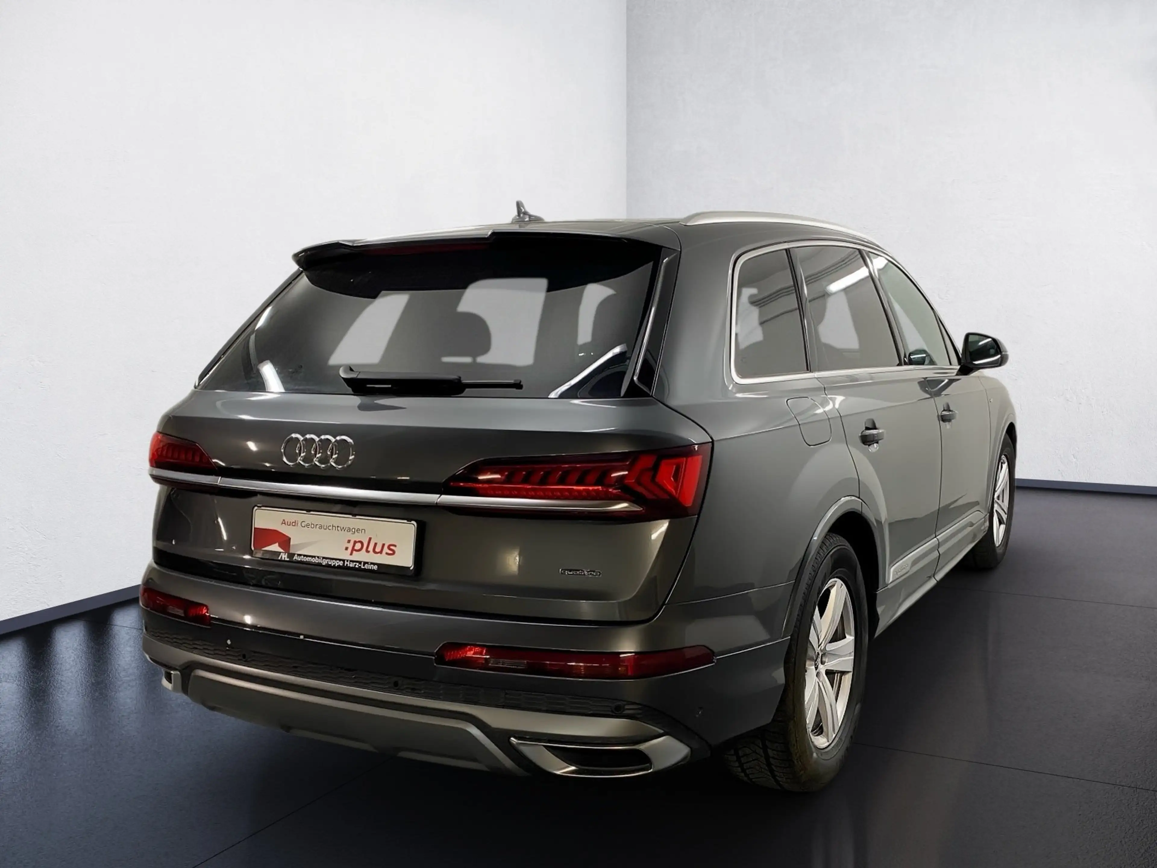 Audi Q7 50 TDI S line quattro Allradlenkung Pano Standheiz — photo 6