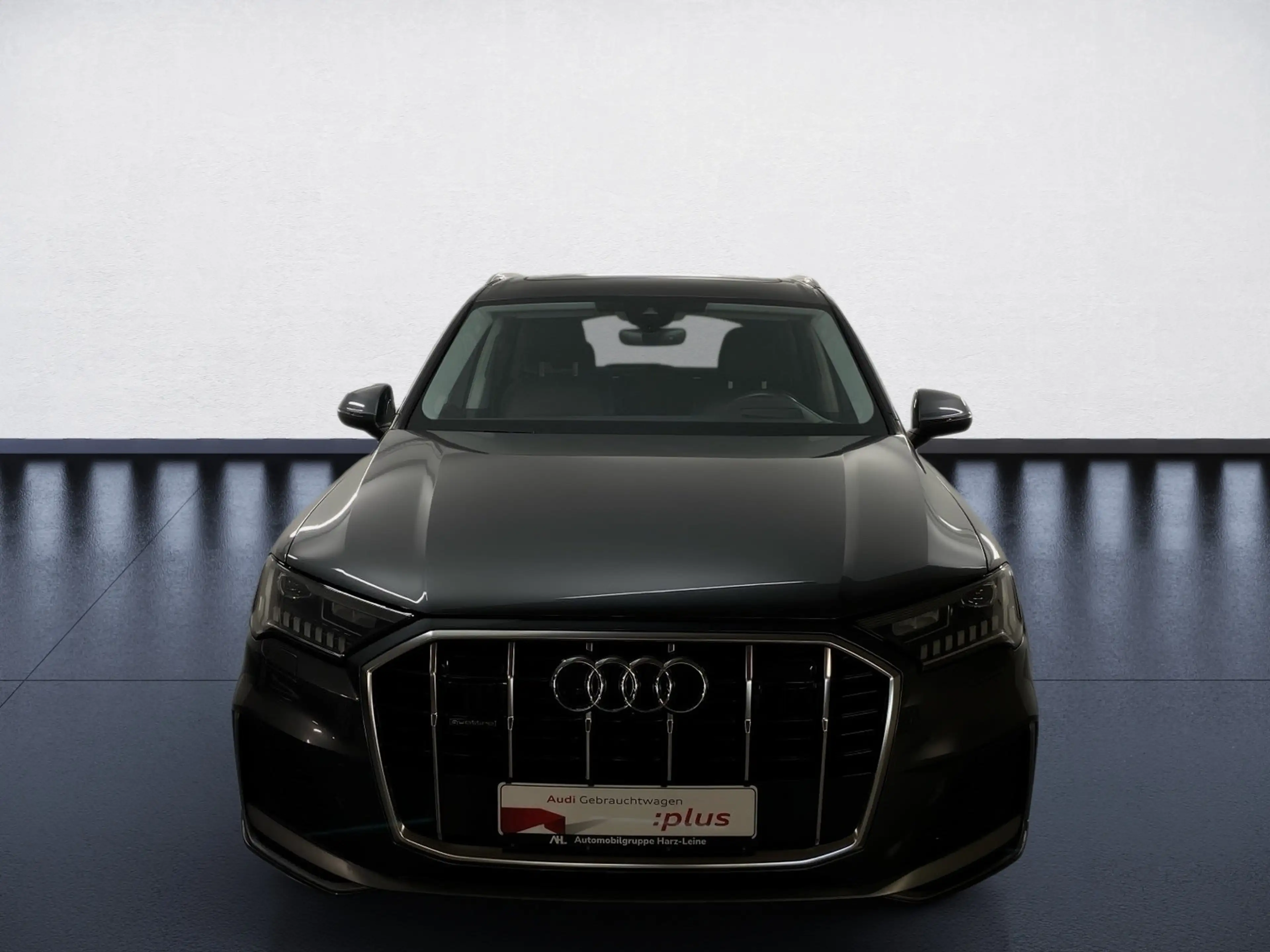 Audi Q7 50 TDI S line quattro Allradlenkung Pano Standheiz — photo 9