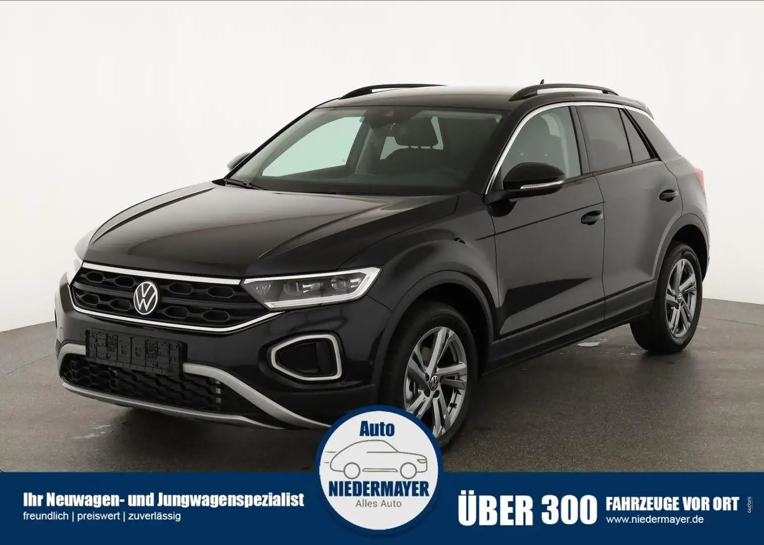Volkswagen T-Roc 1.5 TSI DSG Life, AHK, Navi, Kamera, LED, Parklenk Schwarz - 1