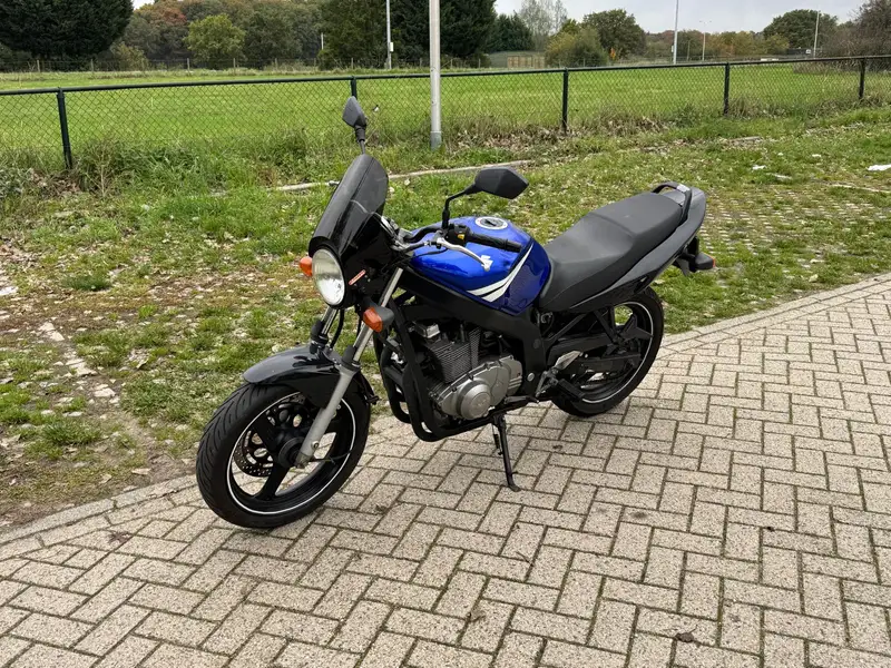 Suzuki GS 500 - foto 2