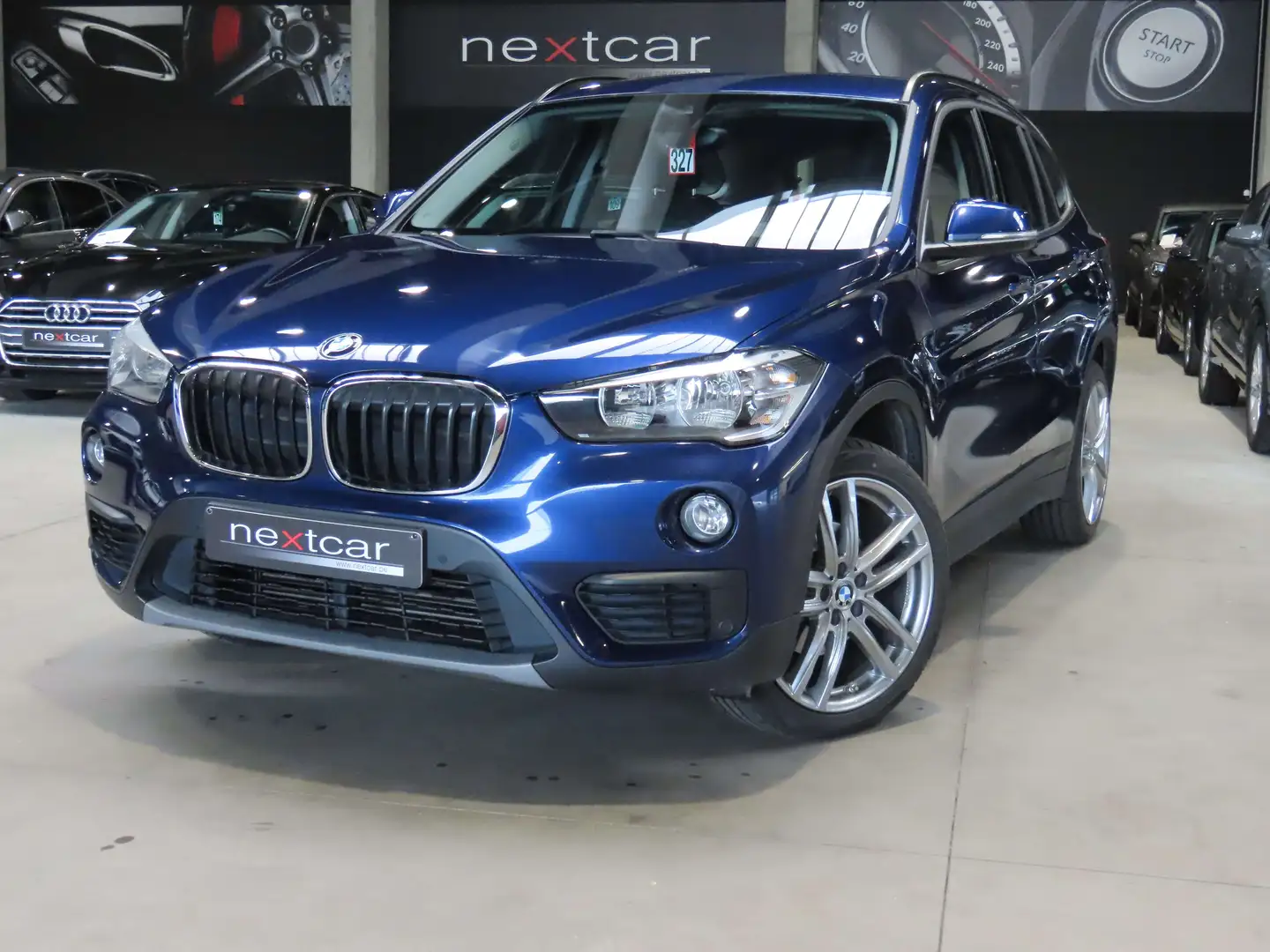 BMW X1 18dAS xDrive 150 NAVI-CRUISE-PARKING-HARMAN KARDON Bleu - 1