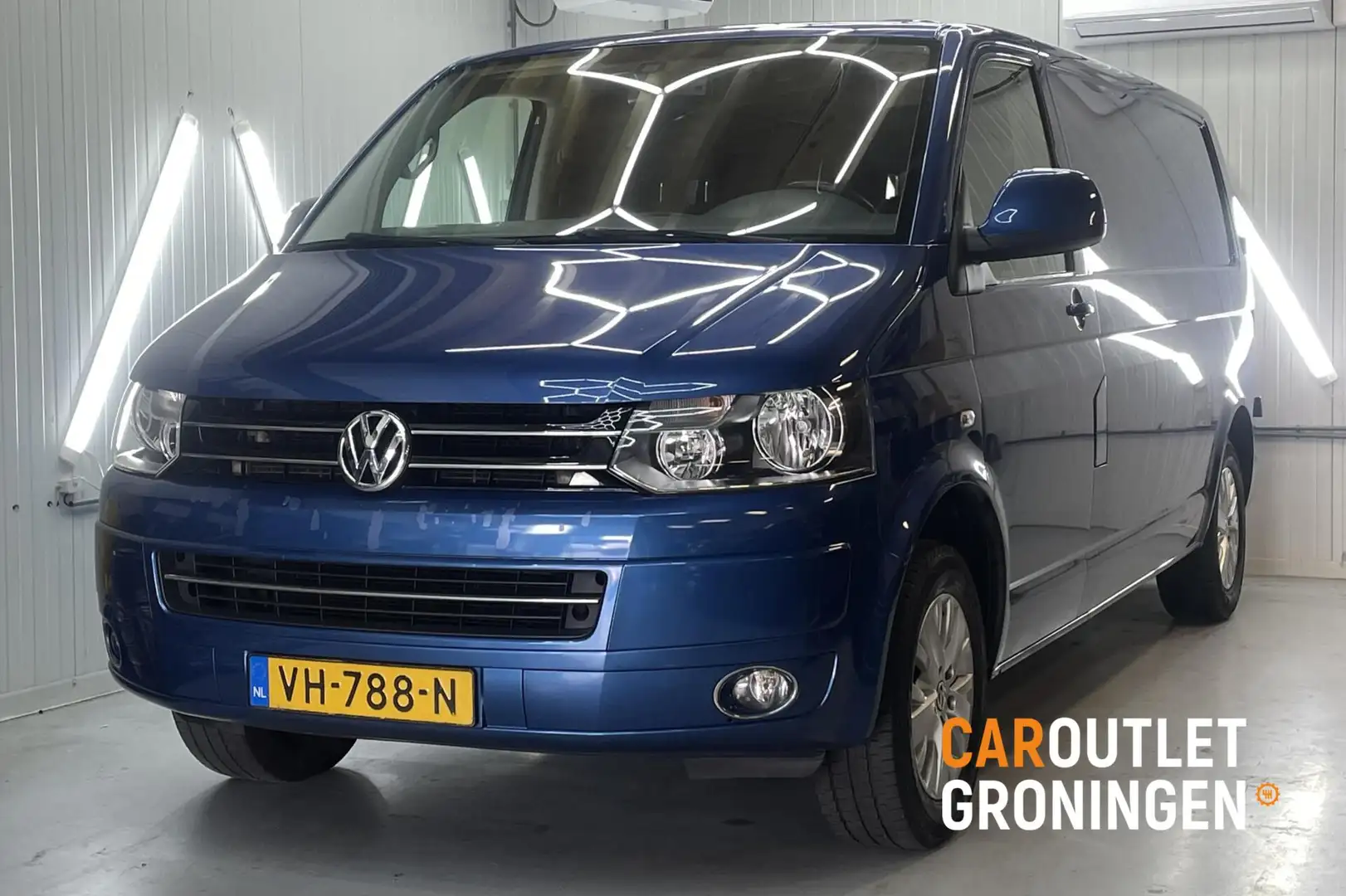 Volkswagen T5 Transporter 2.0 TDI L2H1 BM | AIRCO | CRUISE | NW DBRIEM - 1
