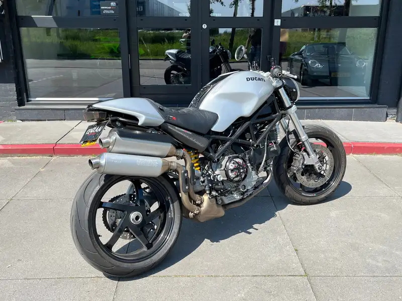 Ducati Monster S2R - foto 4