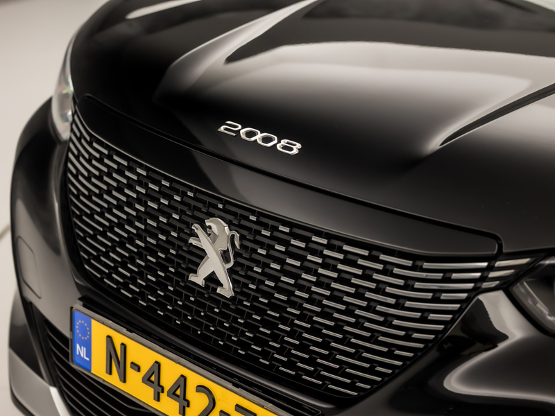 Peugeot 2008 1.2 PureTech Allure Pack 131Pk Automaat (VIRTUAL C — photo 31