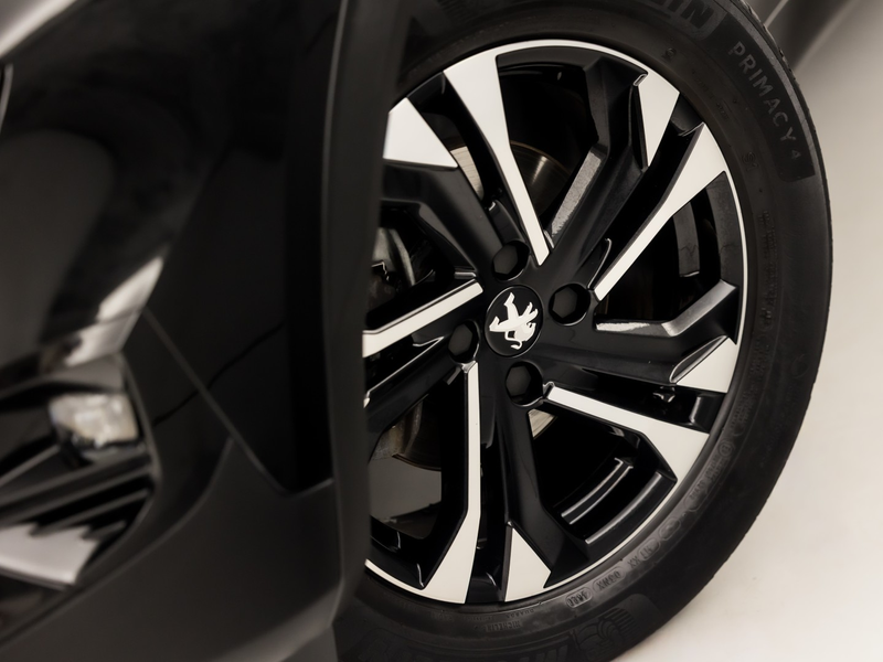 Peugeot 2008 1.2 PureTech Allure Pack 131Pk Automaat (VIRTUAL C — photo 14