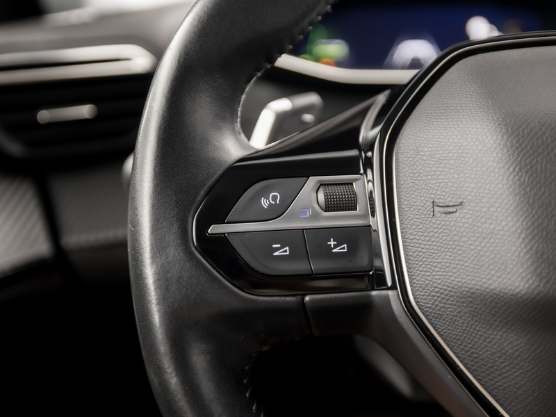 Peugeot 2008 1.2 PureTech Allure Pack 131Pk Automaat (VIRTUAL C — photo 20