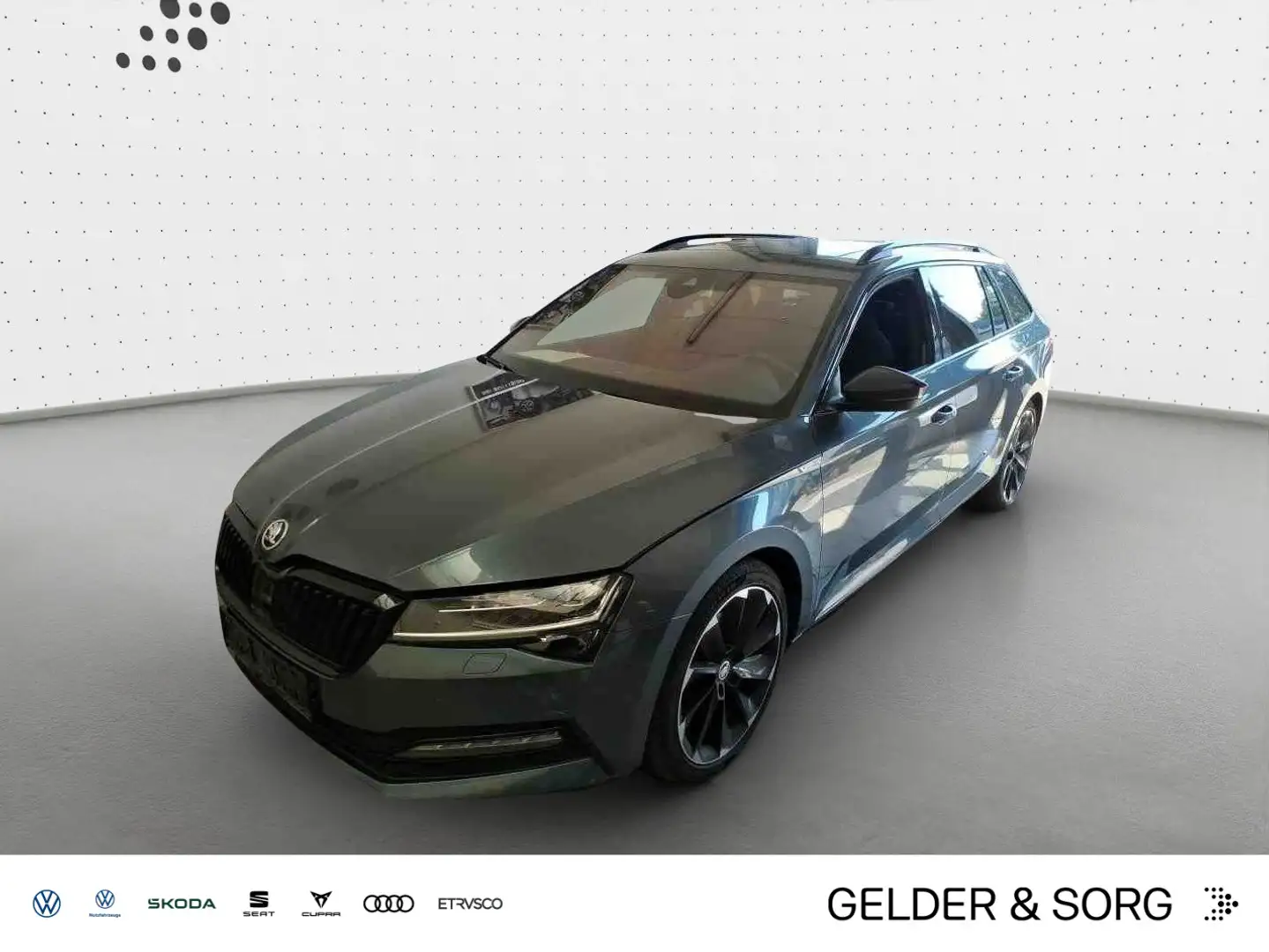 Skoda Superb Combi Sportline 2.0 TDI AHK*Pano*ACC*LED Grau - 1