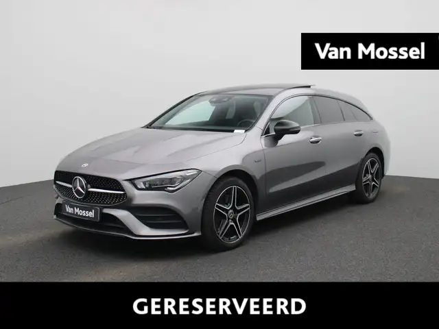 Mercedes-Benz CLA 250 Shooting Brake e AMG LINE - PANO DAK - TREKHAAK -