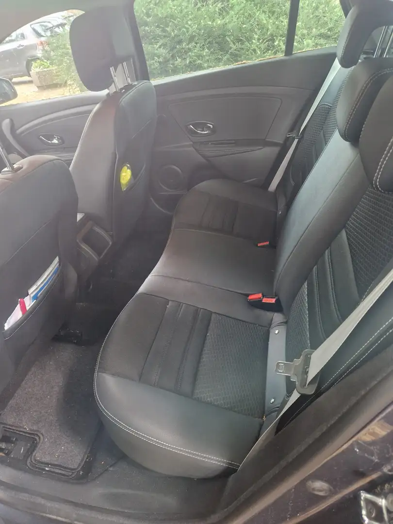 Renault Megane TCe 130 EDC Bose Edition - 2