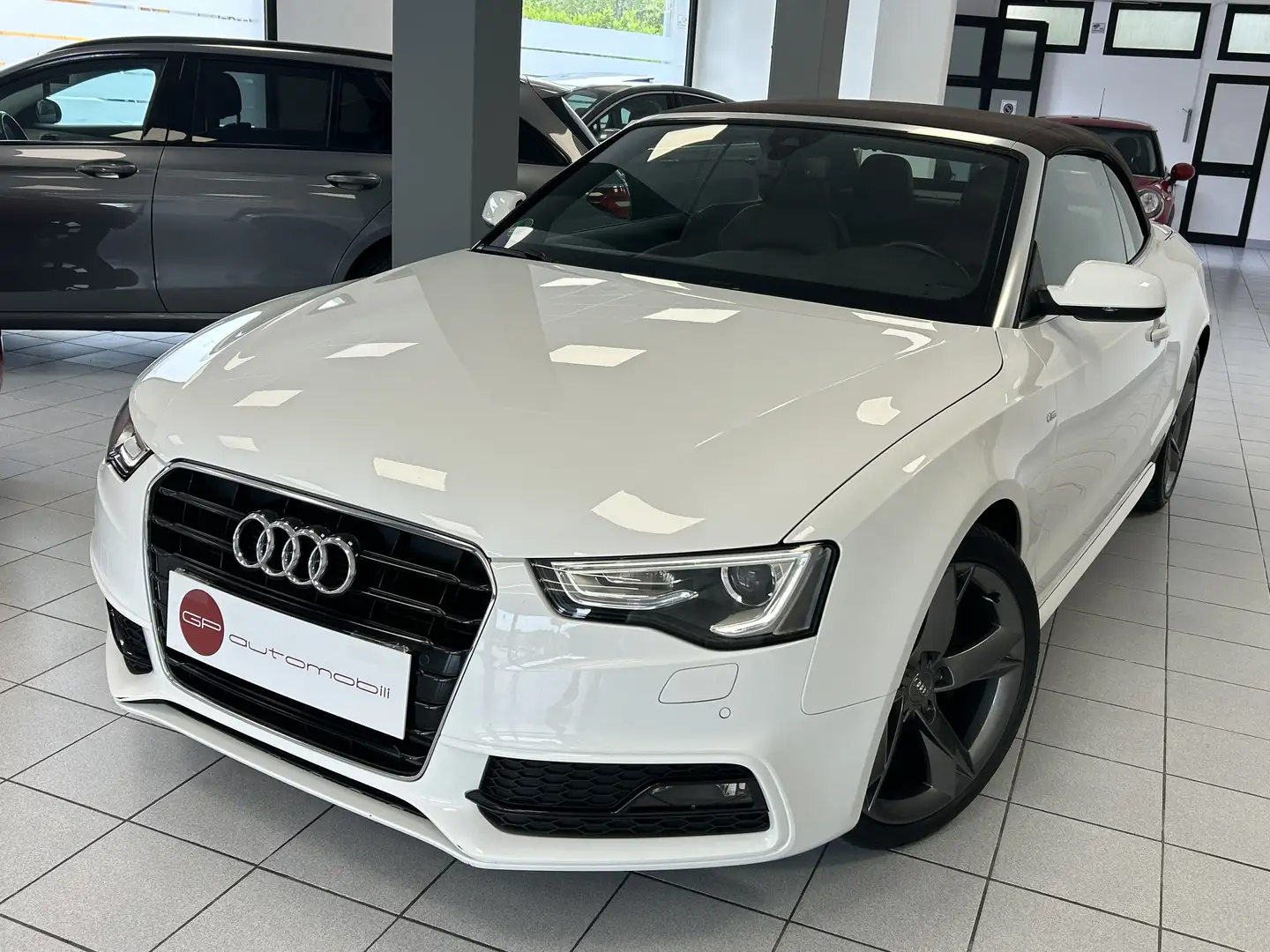 Audi A5 Cabrio 2.0 tfsi S-line plus Bang&Olufsen Wit - 1