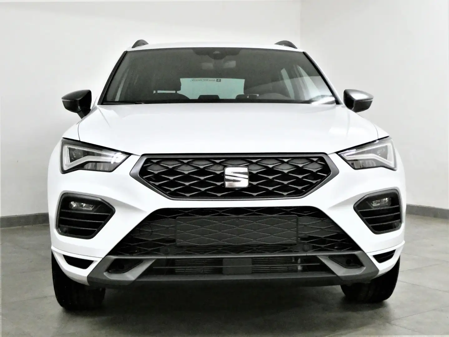 SEAT Ateca 2,0 FR TDI DSG LED Navi R-Kamera ACC FullLink Shz Weiß - 2
