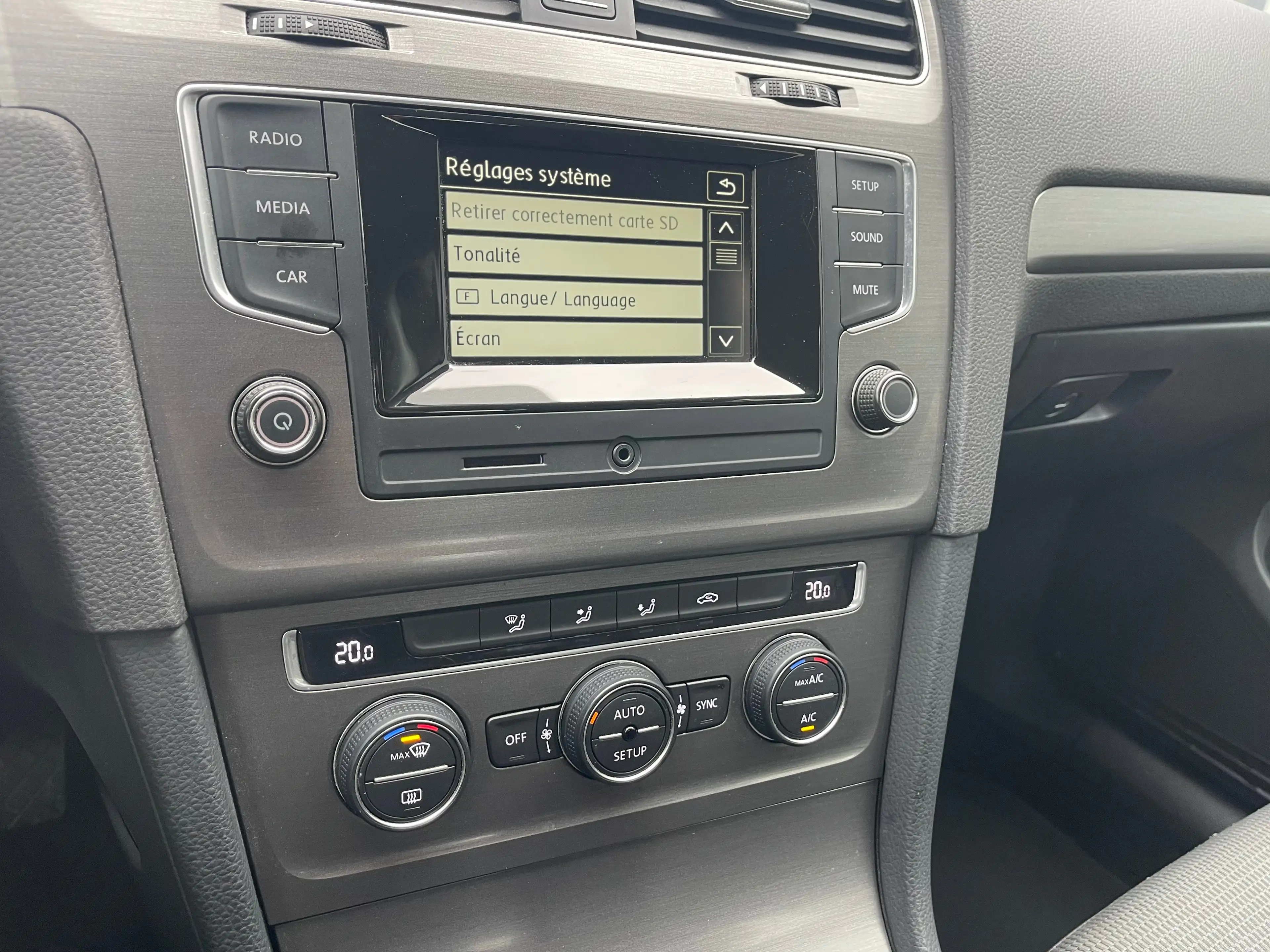 Volkswagen Golf Golf 1.2 TSI Highline — photo 11