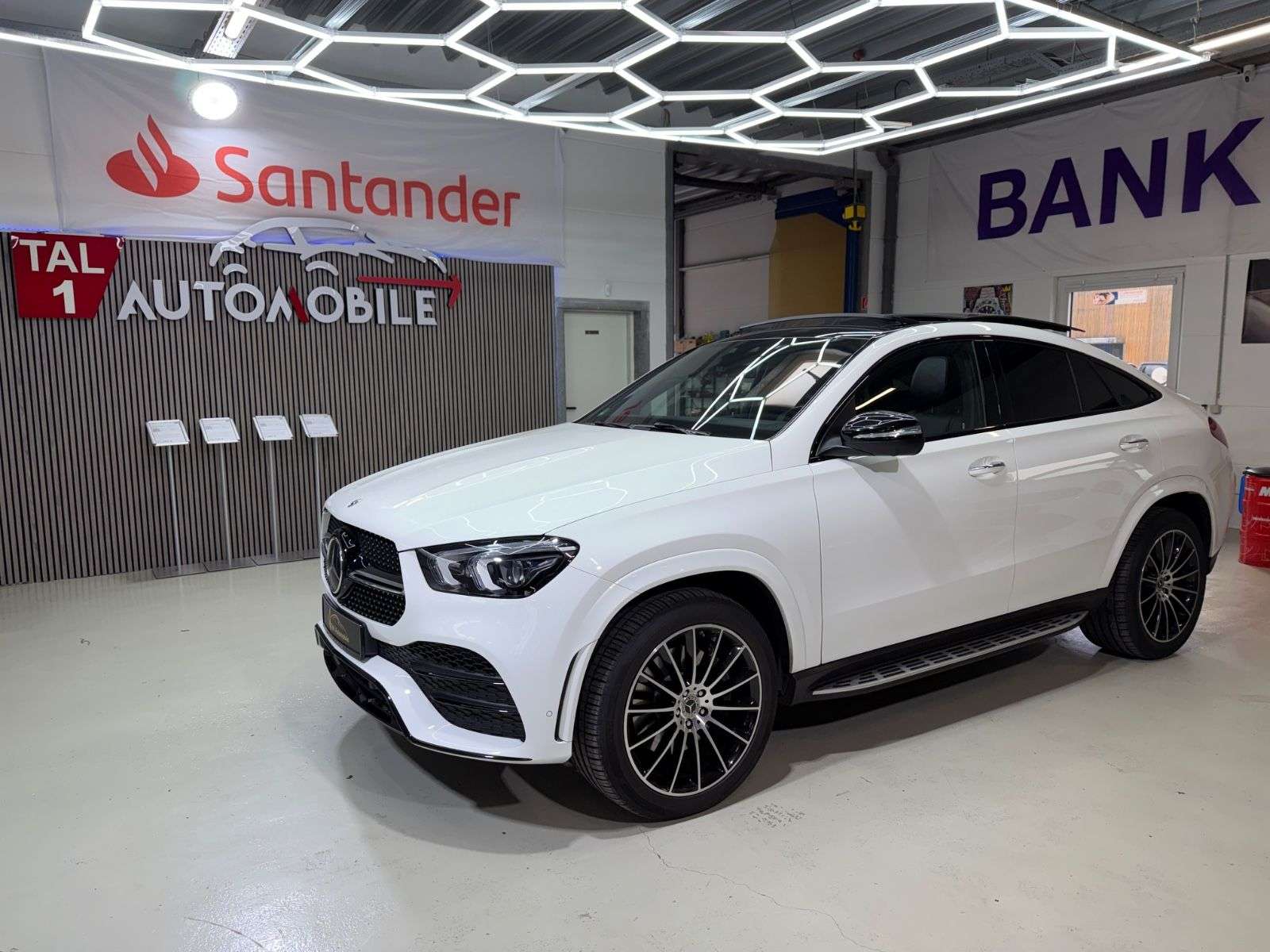 Second hand Mercedes Benz Gle-Class 400