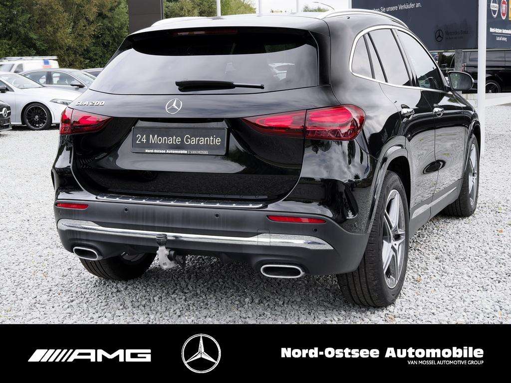 Mercedes-Benz GLA 200