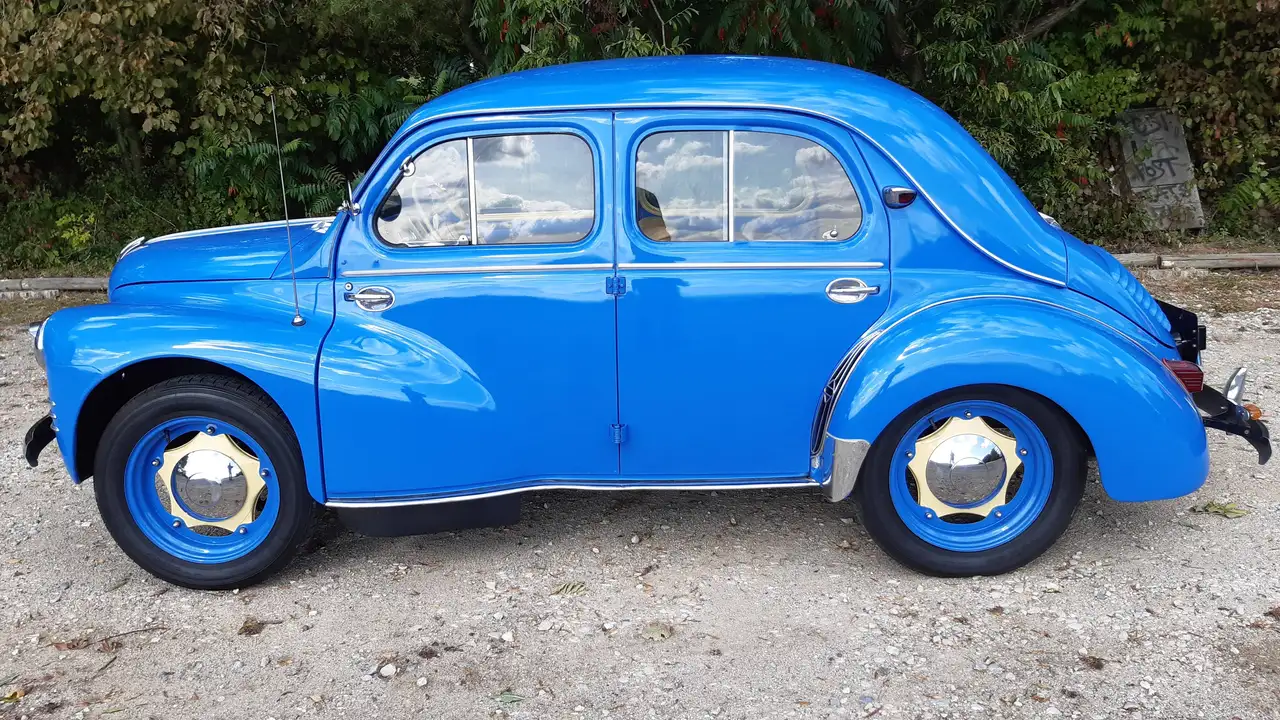 Renault 4 CV (Chremeschnittchen), foto 1