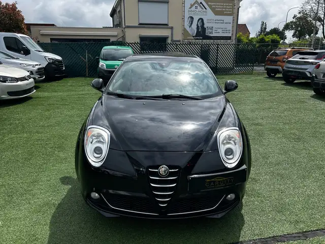 Alfa Romeo Mito view 2