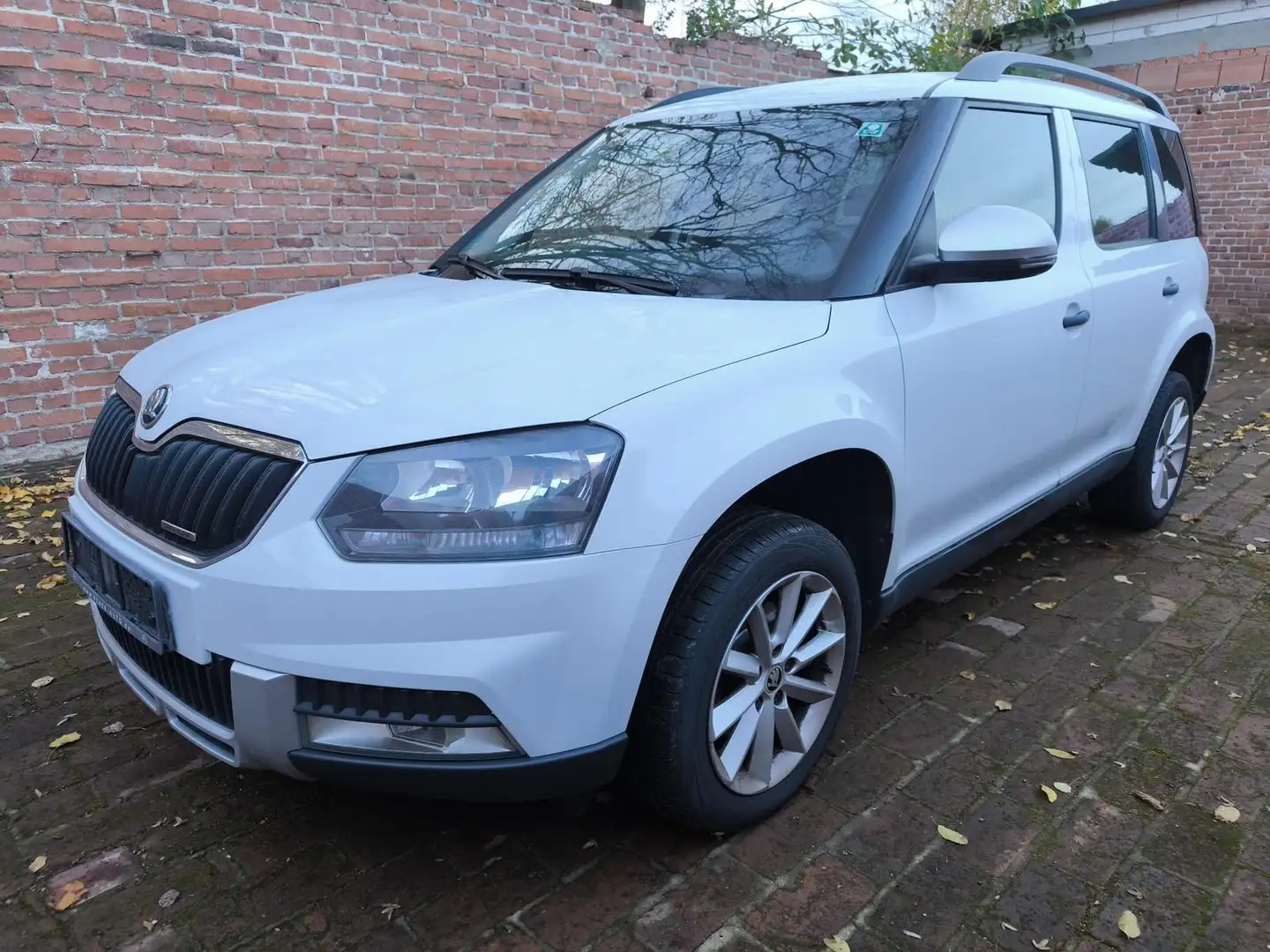 Skoda Yeti 1.6 TDI Getriebe Geräusche fünfte Gang - 1