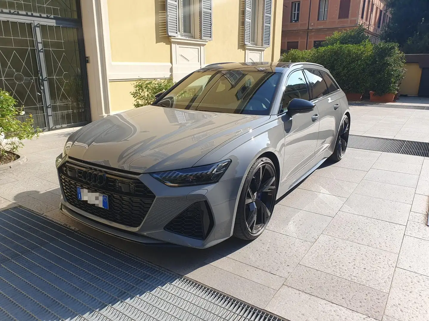 Audi RS6 Avant Dynamik 4.0 quattro tiptronic Carboceramici Grau - 1