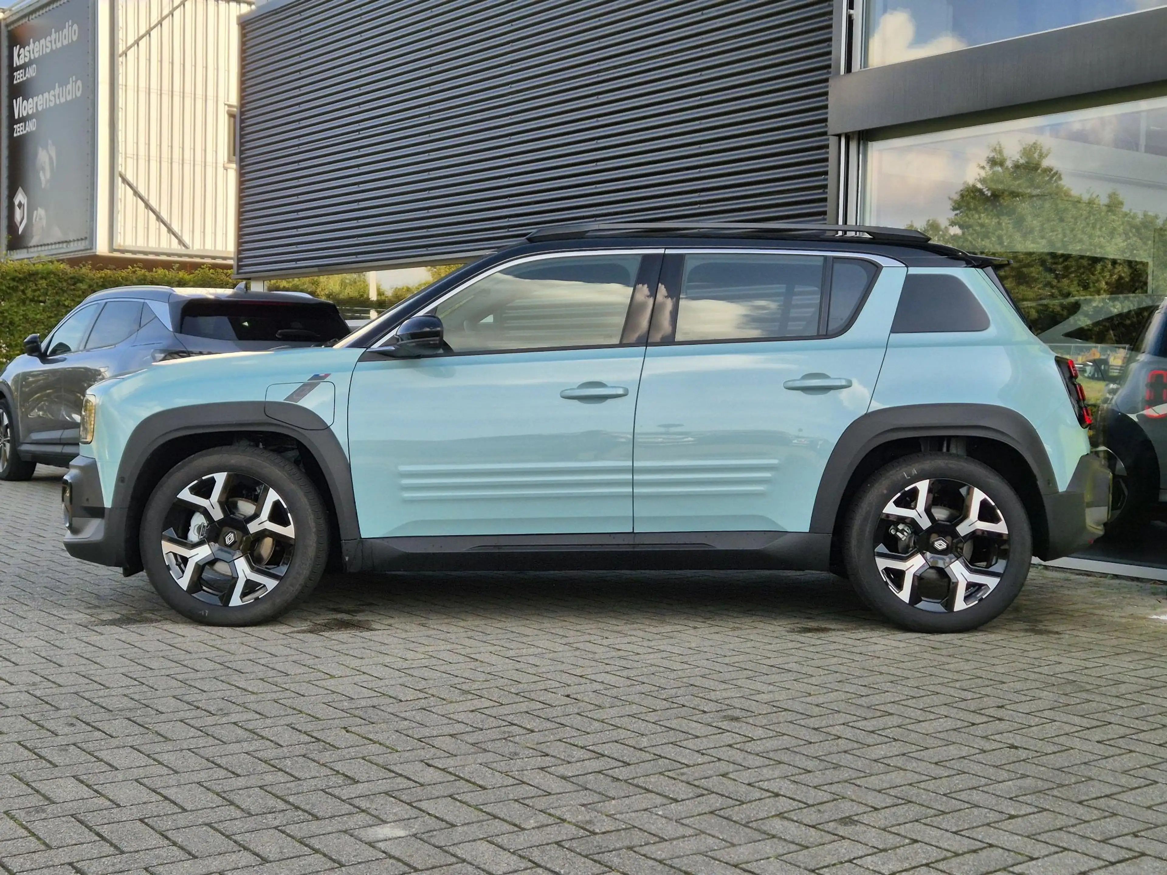 Renault R 4 comfort range techno 52 kWh Adapt. Cruise Control, — photo 2