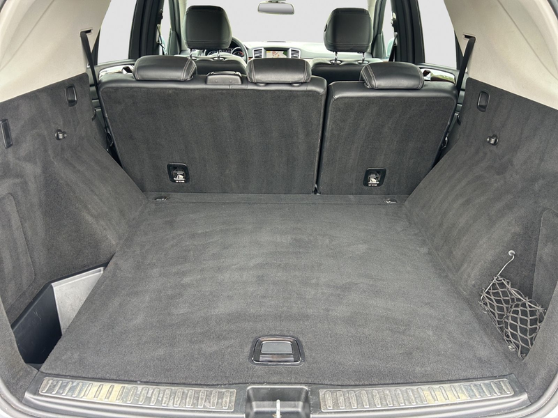 Mercedes-Benz ML 350 CDI AMG-LEDER-AHK-LED-4MATIC — photo 15