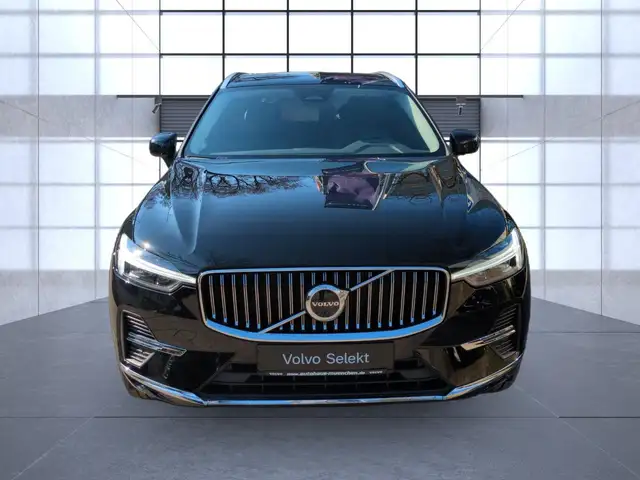 Volvo XC60 view 9