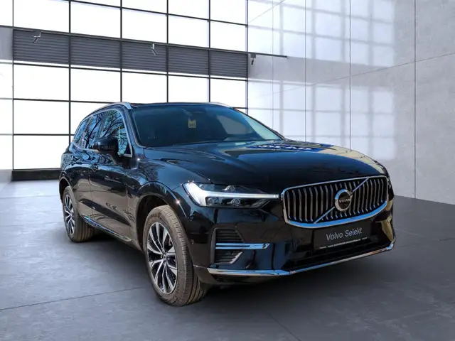 Volvo XC60 view 8