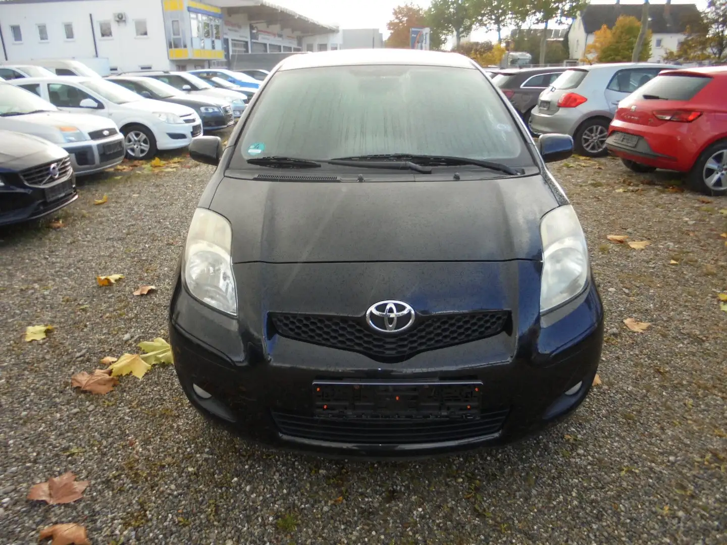 Toyota Yaris Life 1.3 ~ Klima ~ 121.000 km ~ 2.Hd ~ Schwarz - 2