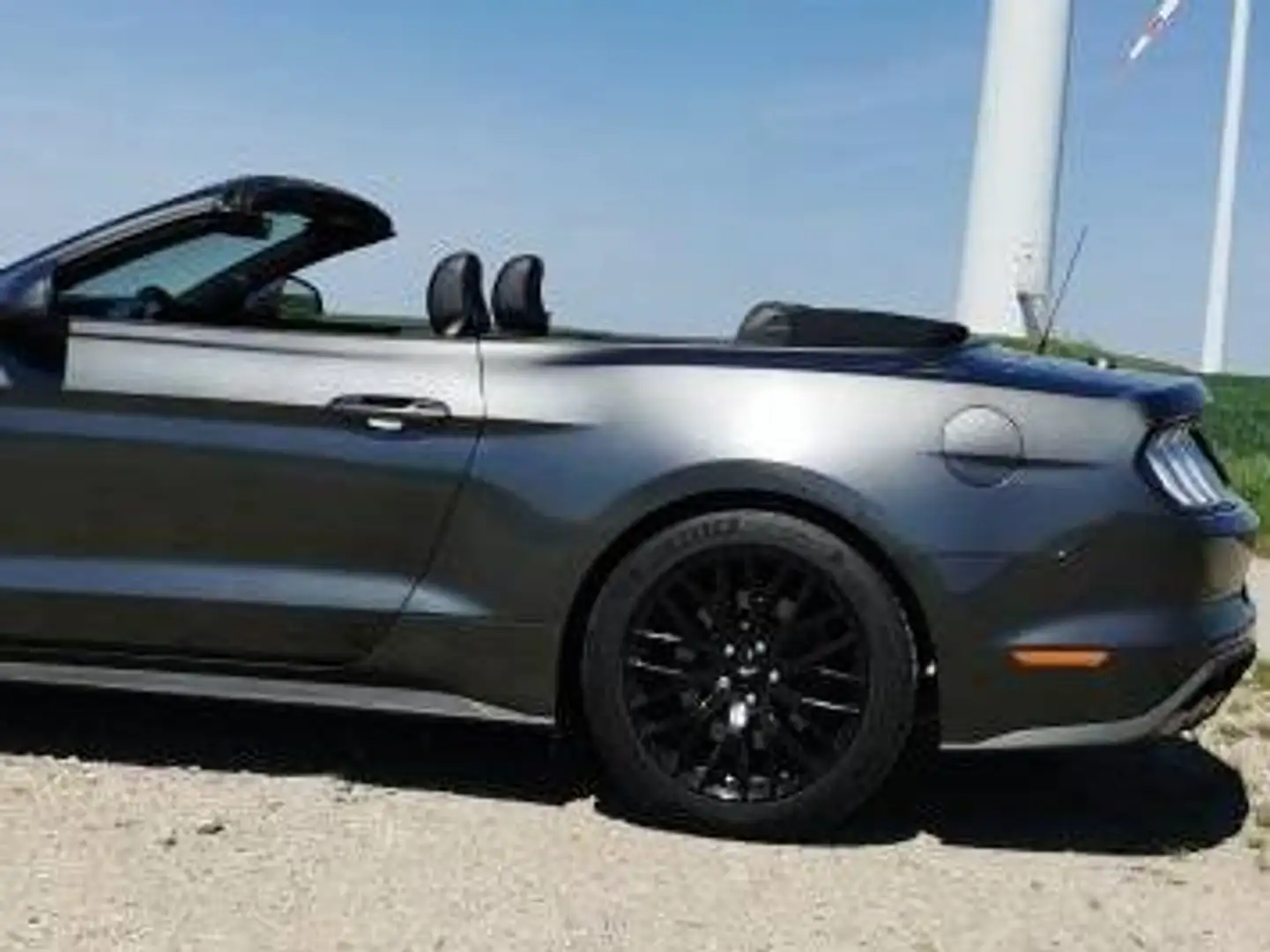Ford Mustang Mustang 5,0 Ti-VCT V8 GT Cabrio Aut. GT Grau - 2
