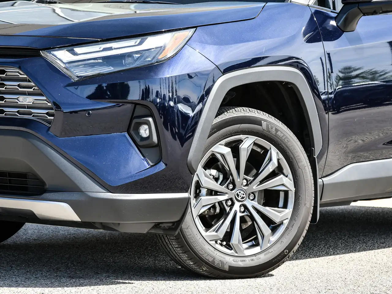 Toyota RAV 4 снимка Toyota RAV 4
