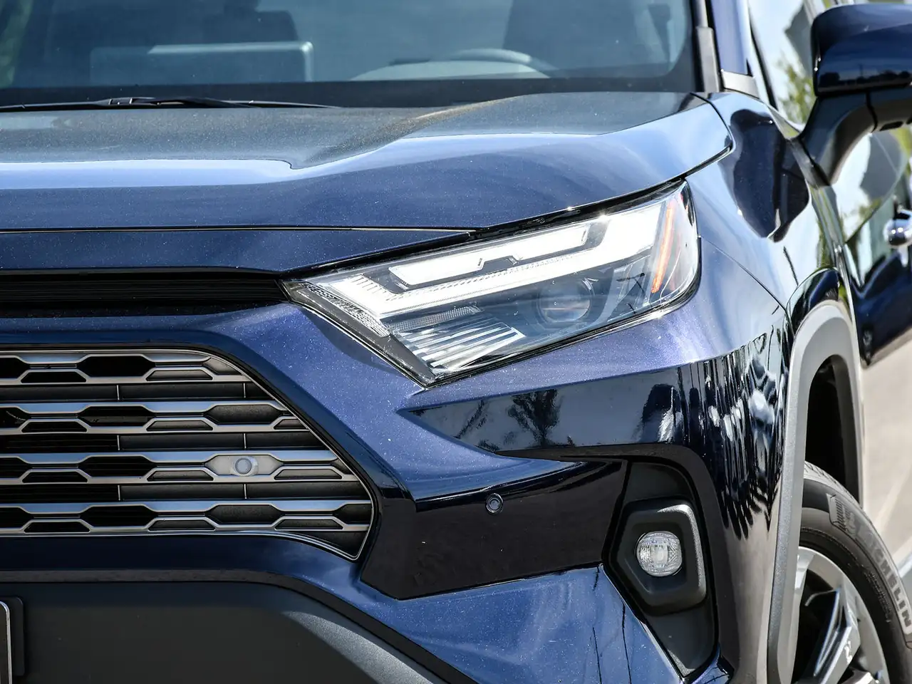 Toyota RAV 4 снимка Toyota RAV 4