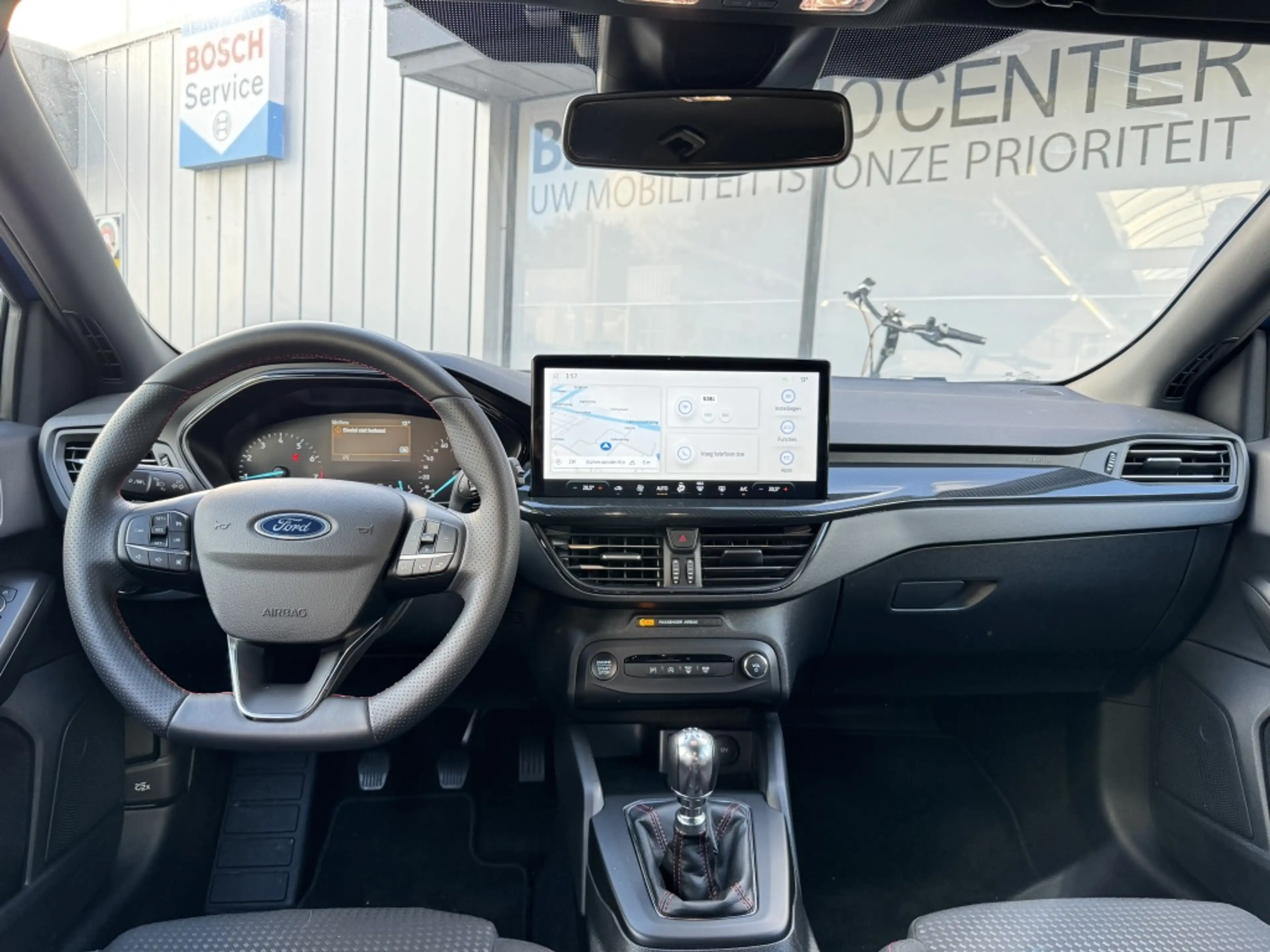 Ford Focus Wagon 1.0 EcoBoost Hybrid ST Line | Navi | Climate — photo 8