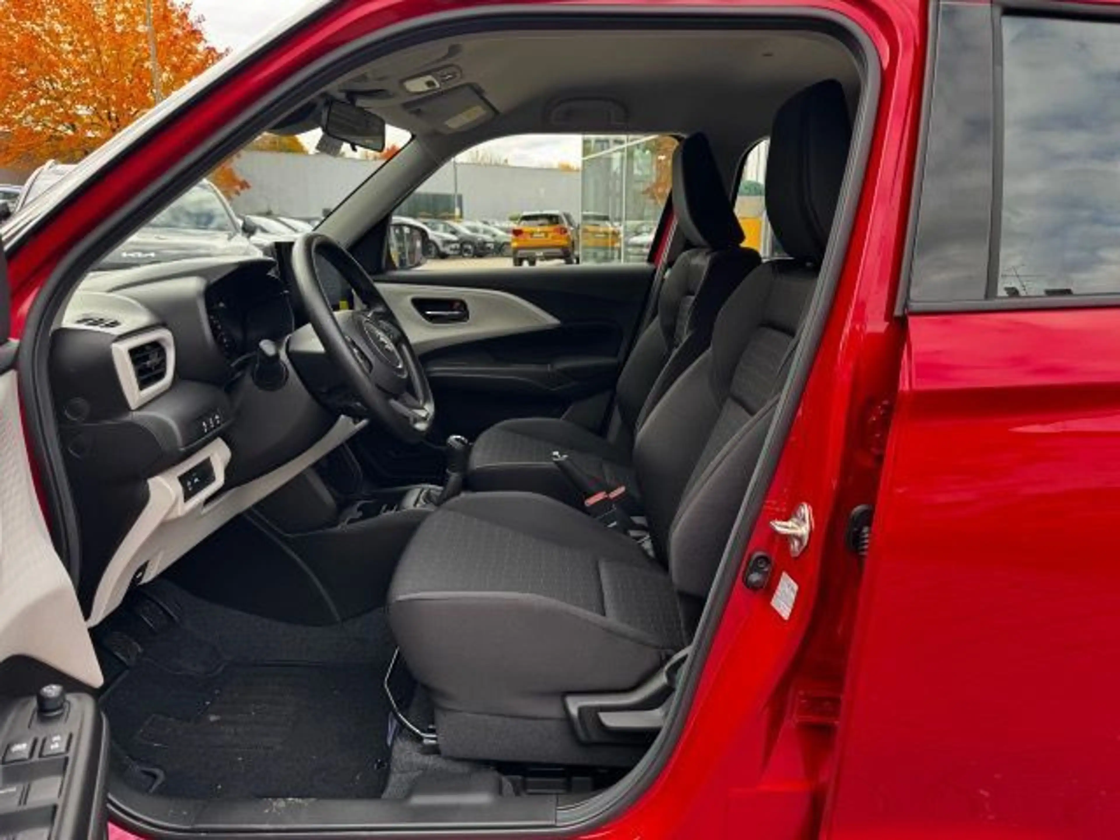 Suzuki Swift SWIFT CLUB HYBRID ALLGRIPP — photo 15